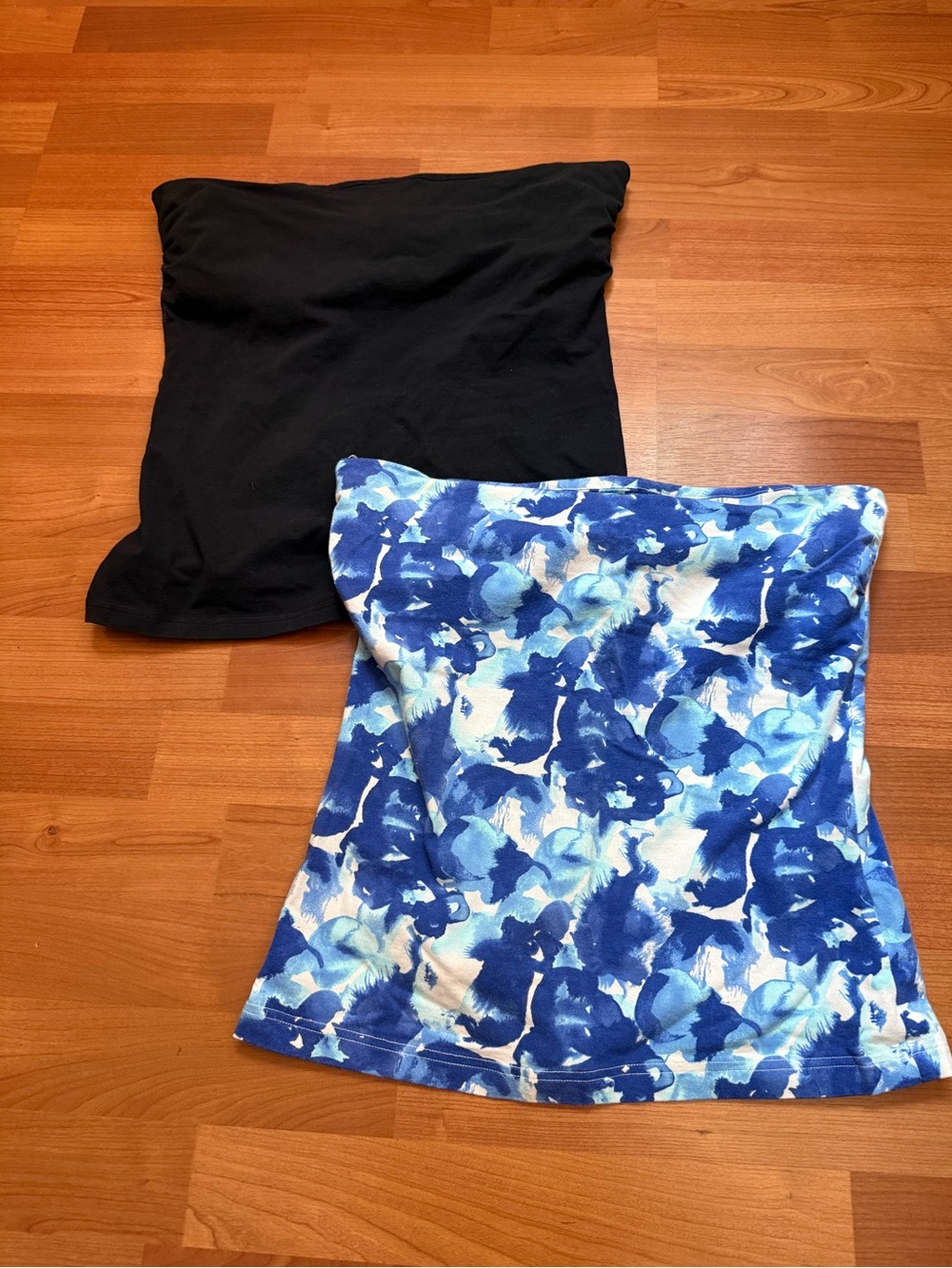 H&M Women's Tube Tops - Black & Blue Floral Print